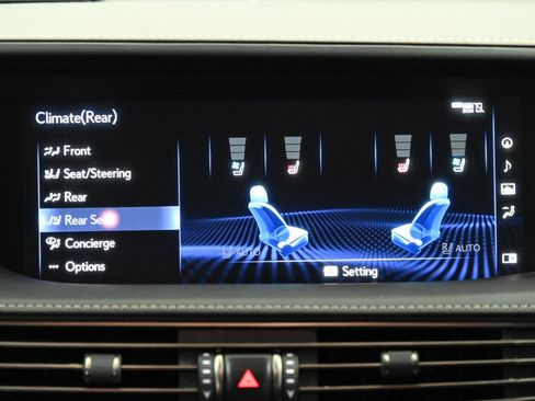 Used 2018 Lexus LS 500 w/ Luxury Package image 35