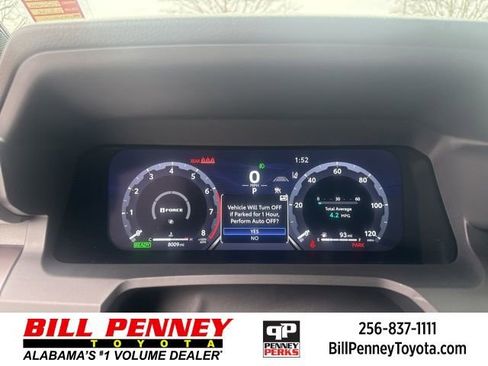 Used 2025 Toyota Tacoma TRD Sport w/ TRD Sport Upgrade Package image 26