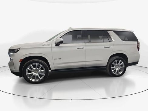 Used 2021 Chevrolet Tahoe High Country w/ Premium Package AWD/4WD image 6