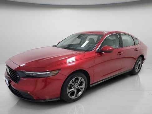 Used 2024 Honda Accord EX image 6