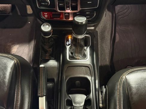 Used 2021 Jeep Gladiator Mojave image 21