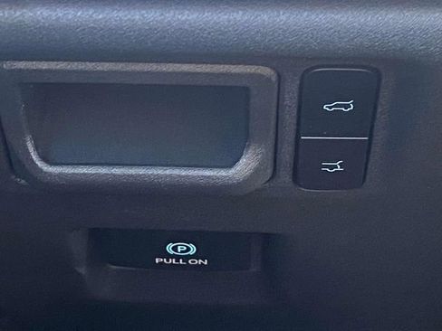 New 2026 Ford Expedition Active RWD image 18
