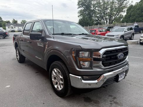 Used 2023 Ford F150 XLT AWD/4WD image 4