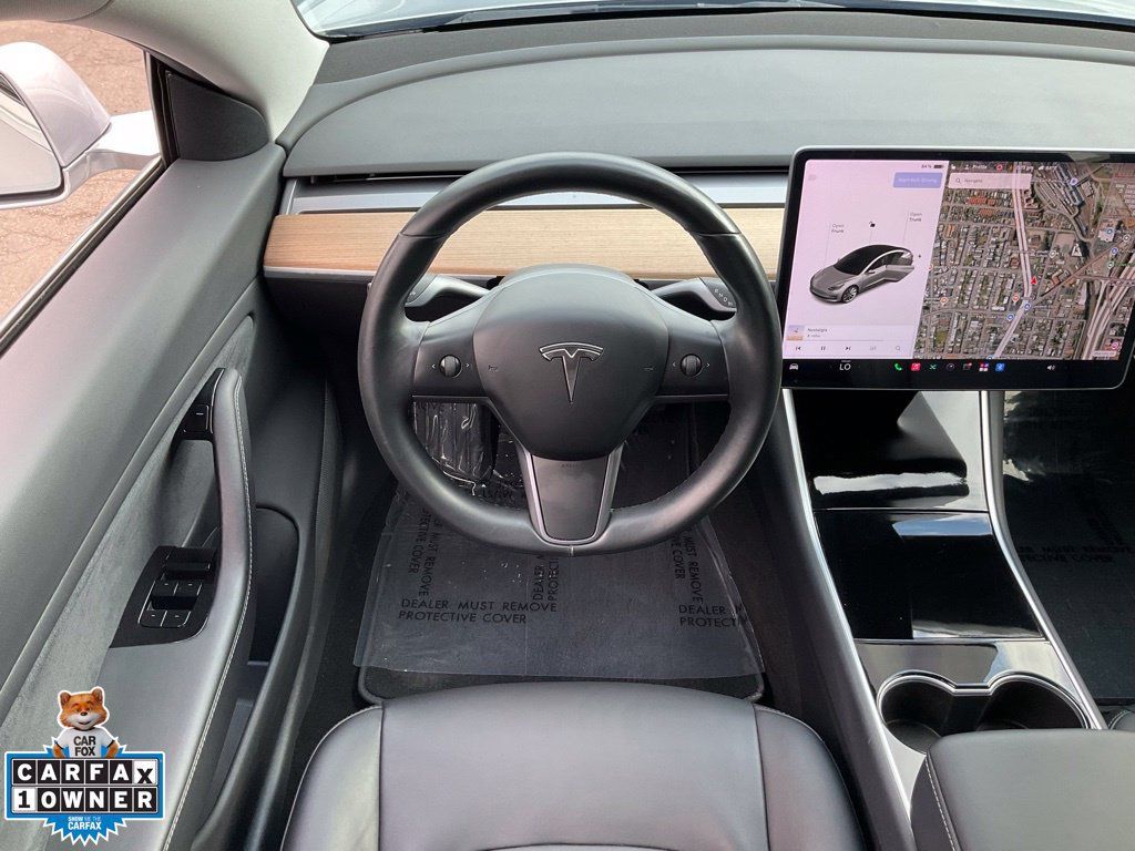 Used 2018 Tesla Model 3 Long Range RWD image 38
