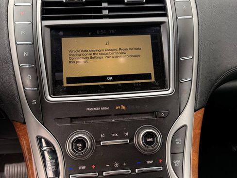 Used 2019 Lincoln Nautilus Reserve AWD/4WD image 28