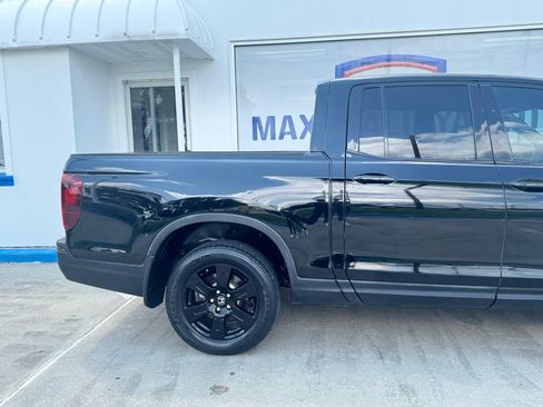 Used 2017 Honda Ridgeline Black Edition image 17