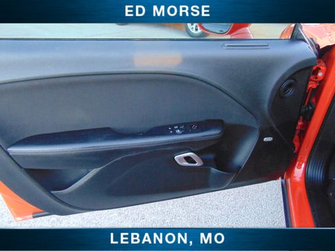 Used 2021 Dodge Challenger R/T w/ Performance Handling Group image 15