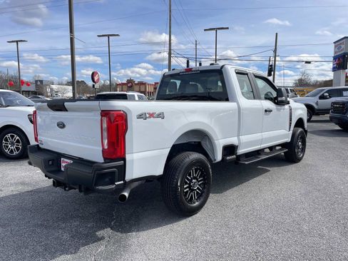 Used 2024 Ford F250 XL image 4