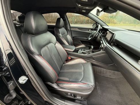 Used 2024 Kia K5 GT w/ GT1 Package image 12