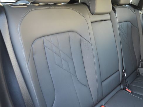 Used 2025 BMW X3 xDrive30i w/ Premium Package image 35