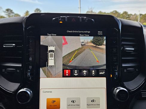 Used 2022 RAM 1500 Limited image 33