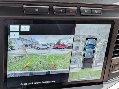 Used 2023 Ford F150 Lariat AWD/4WD image 13