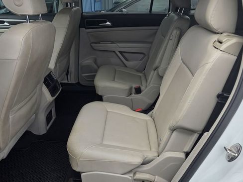 Used 2019 Volkswagen Atlas SEL FWD image 4