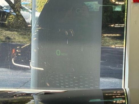 Used 2021 Kia Stinger GT2 image 41