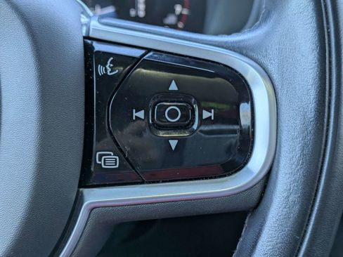 Used 2022 Volvo XC90 T6 Inscription w/ Advanced Package image 35