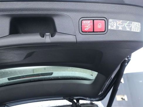 Used 2025 Mercedes-Benz GLE 350 GLE 350 image 25