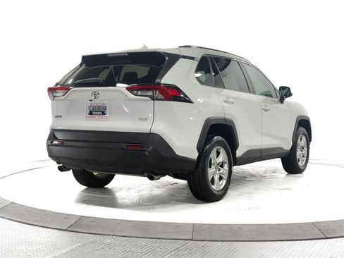 Used 2019 Toyota RAV4 XLE w/ Convenience Package image 11