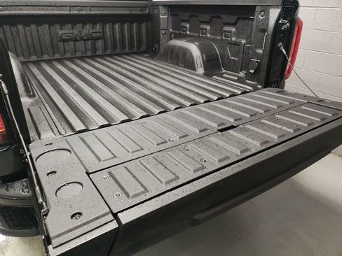 New 2026 GMC Sierra 1500 AT4 w/ AT4 Premium Package AWD/4WD image 21