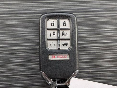 Used 2024 Honda Odyssey EX-L image 32