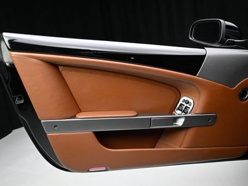 Used 2009 Aston Martin DB9 Coupe image 42