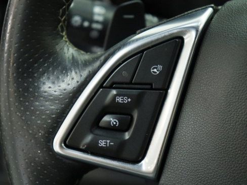 Used 2016 Chevrolet Camaro LT RWD image 14