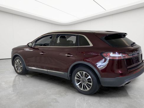 Used 2020 Lincoln Nautilus Reserve w/ Cargo Utility Package AWD/4WD image 9