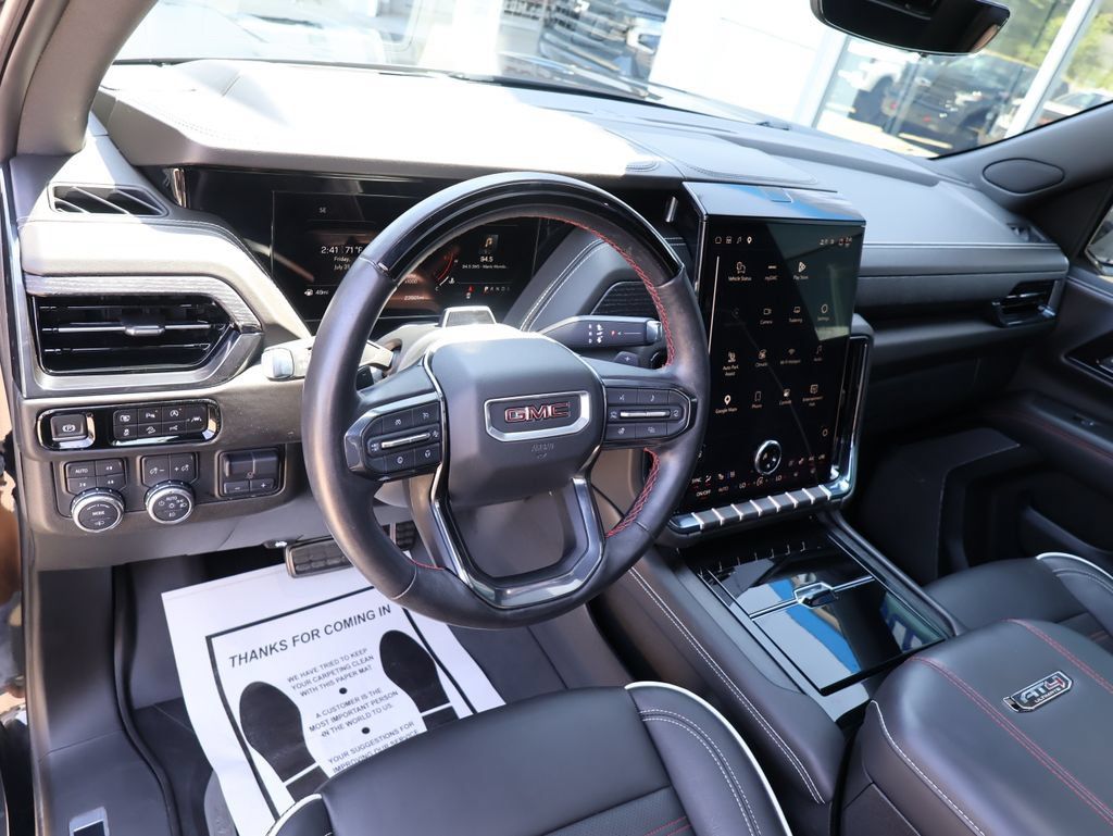 Certified 2025 GMC Yukon AT4 Ultimate AWD/4WD image 27