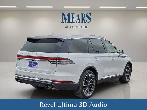 Used 2022 Lincoln Aviator Reserve w/ Equipment Group 201A image 6