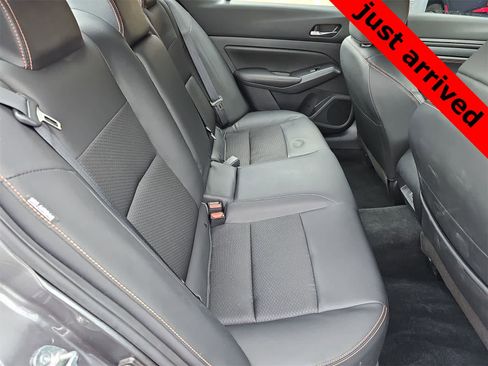 Used 2022 Nissan Altima 2.5 SR image 17