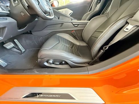 Used 2024 Chevrolet Corvette Stingray Preferred Conv w/ Z51 Performance Package RWD image 10