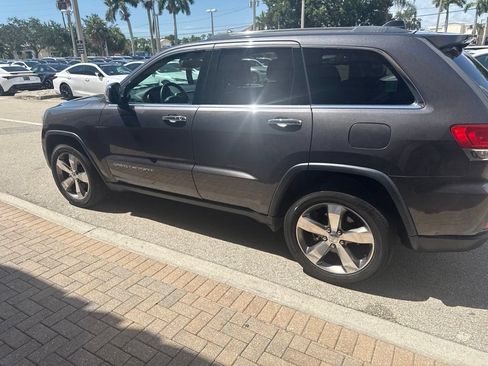 Used 2016 Jeep Grand Cherokee Limited AWD/4WD image 9