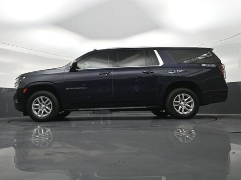 Used 2024 Chevrolet Suburban LS RWD image 25