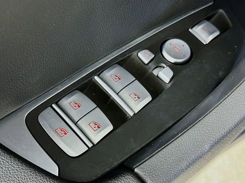 Certified 2024 BMW X3 sDrive30i w/ Convenience Package image 18