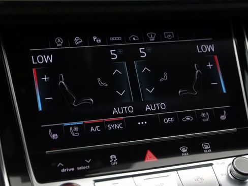 Used 2023 Audi RS Q8 AWD/4WD image 39