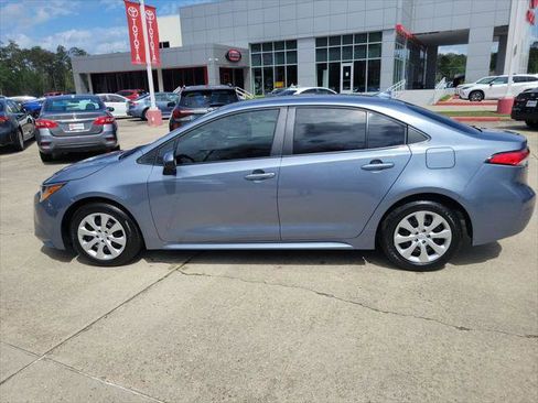 Certified 2025 Toyota Corolla LE image 2