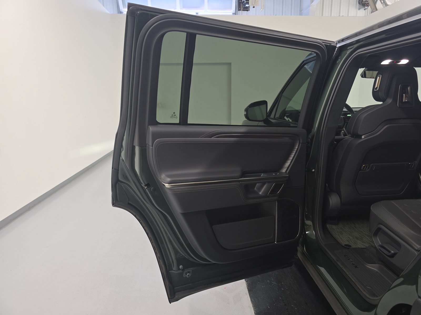 Used 2023 Rivian R1S Adventure Quad AWD/4WD image 17