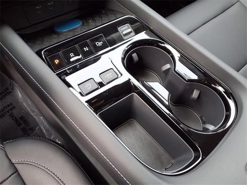 New 2026 Nissan Murano SV image 17