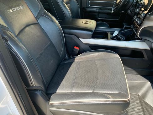 Used 2020 RAM 3500 Laramie AWD/4WD image 14