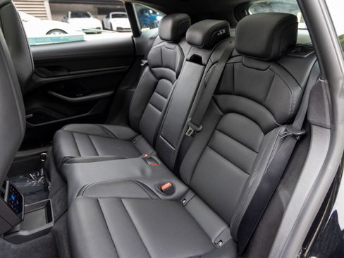 New 2025 Porsche Taycan 4S image 41