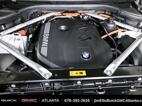 Used 2025 BMW X5 xDrive50e image 37