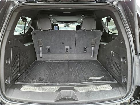 Used 2021 Chevrolet Suburban RST image 11