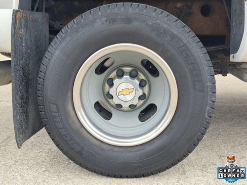 Used 2005 Chevrolet Silverado 3500 4x4 Crew Cab image 26
