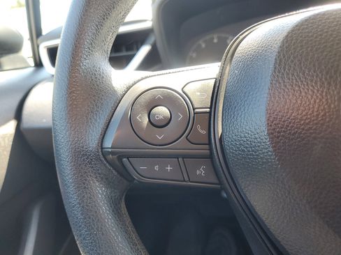 Certified 2025 Toyota Corolla LE image 21