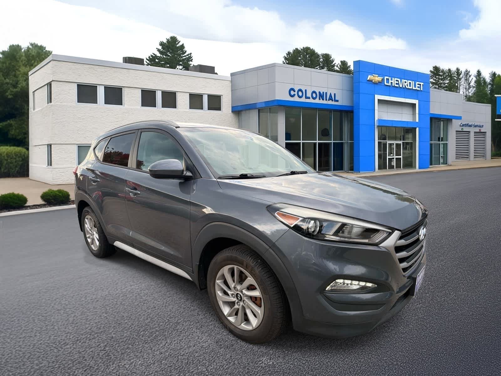 Used 2017 Hyundai Tucson SE w/ SE Popular Package 02 AWD/4WD image 4
