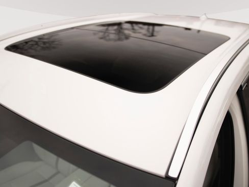 Used 2024 MAZDA CX-90 Plug-In Hybrid w/ Premium Plus image 26