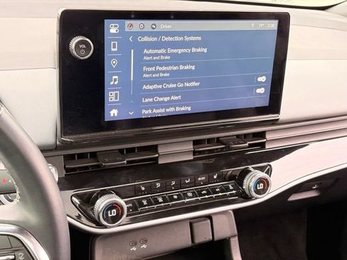 Used 2024 Honda Prologue Touring image 16