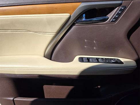 Used 2019 Lexus RX 350 FWD image 25