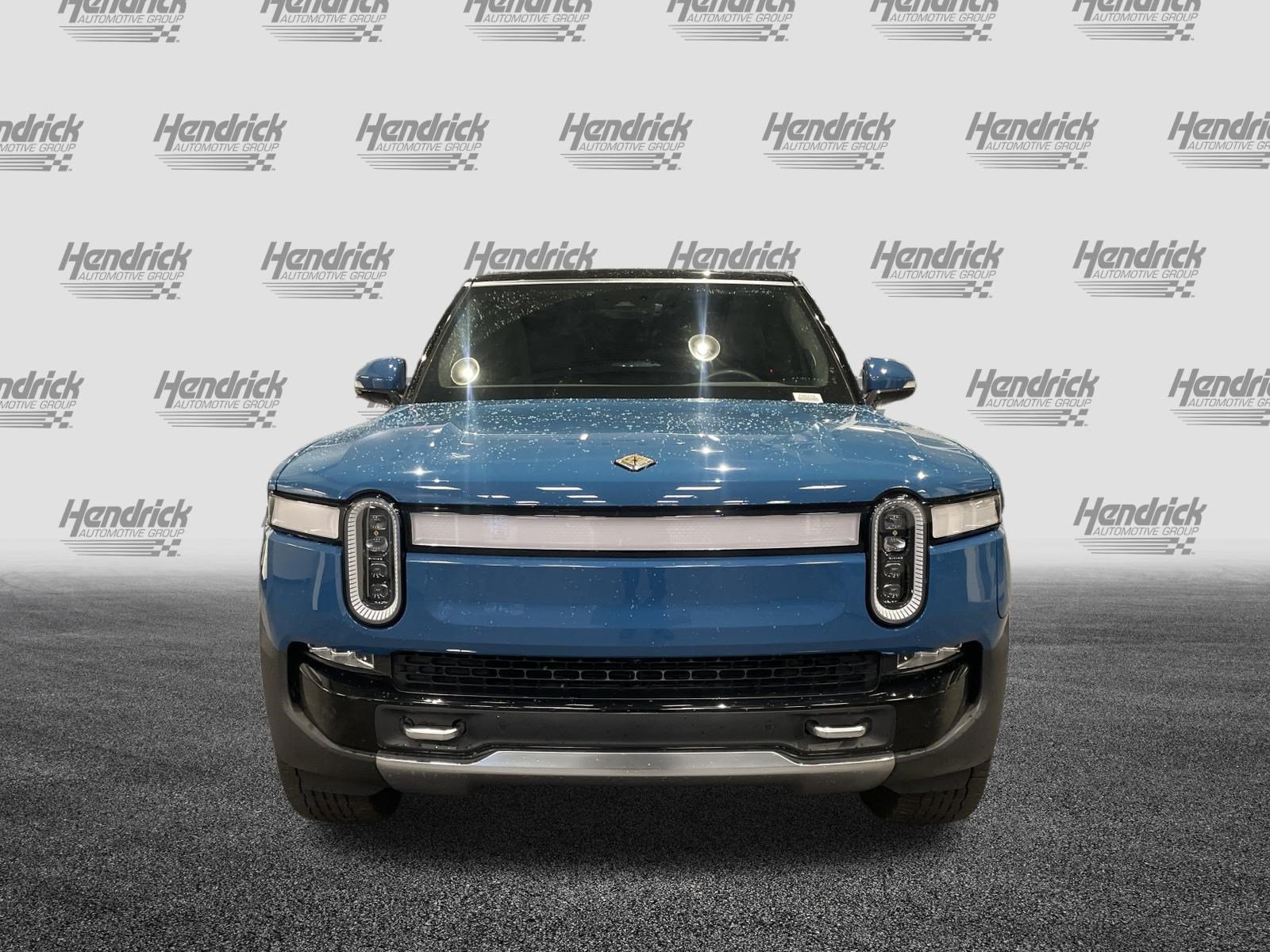 Used 2023 Rivian R1S Adventure Quad AWD/4WD image 3