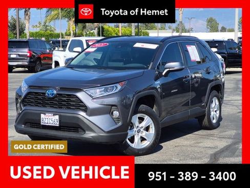 Used 2021 Toyota RAV4 XLE w/ Carpet Mat Package (TMS) AWD/4WD image 1