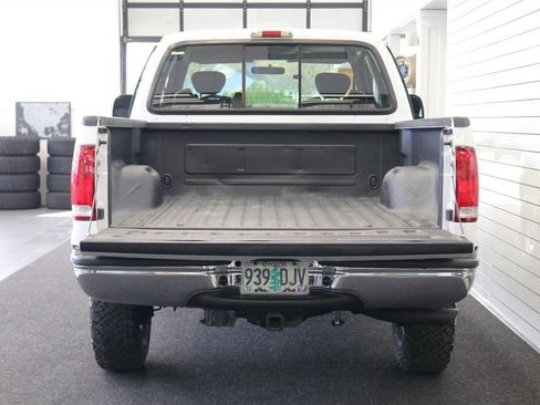Used 2002 Ford F250 XLT image 15
